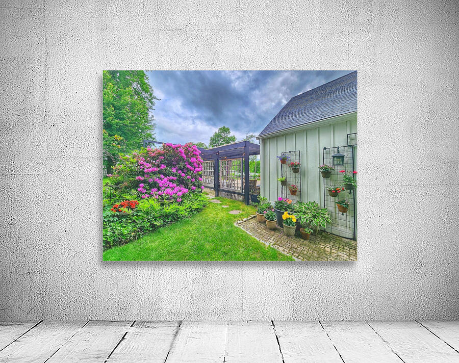 04Apr CT River Valley Inn Wall Preview