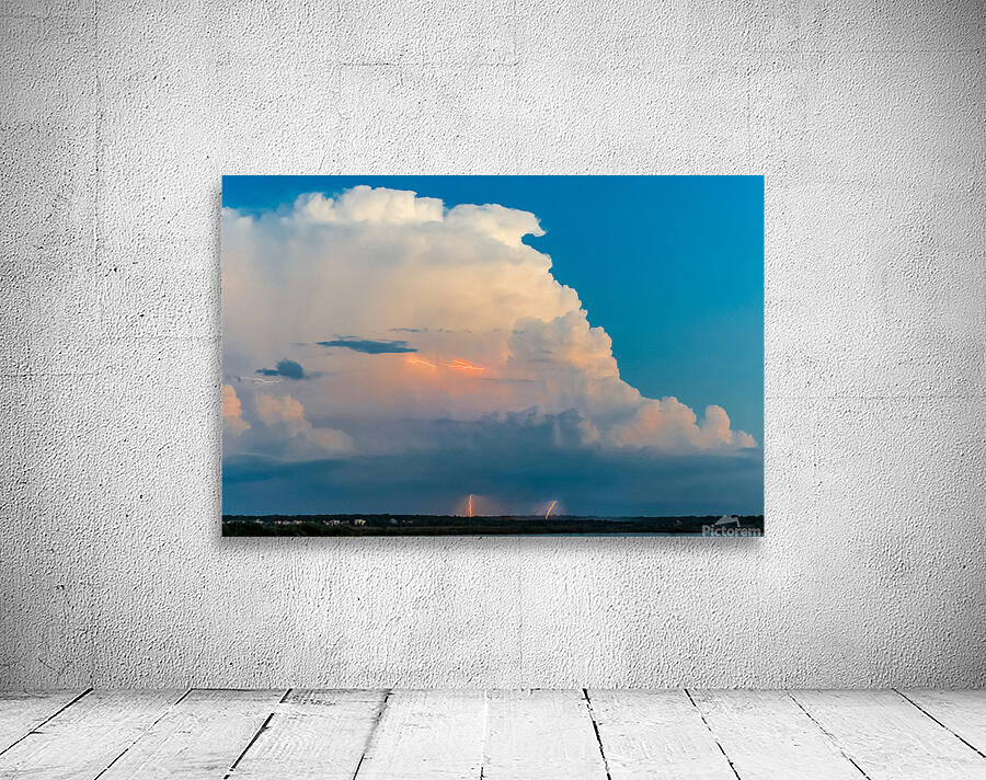 Hudson Thunderhead Wall Preview