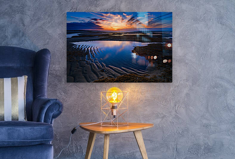 Drama at Paines Creek by Jane Haslam