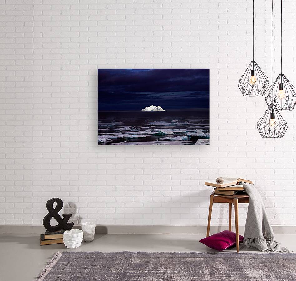 Iceberg in the Midnight Summer Reproduction