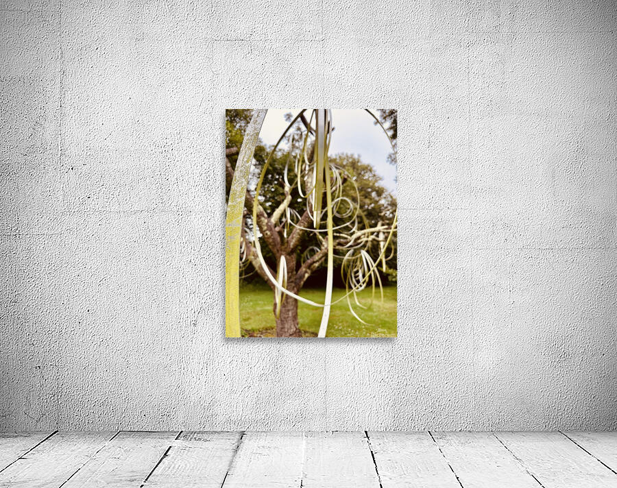 Tree sculpture Wall Preview