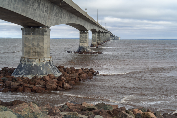 Confederation bridge cloudy Téléchargement Numérique