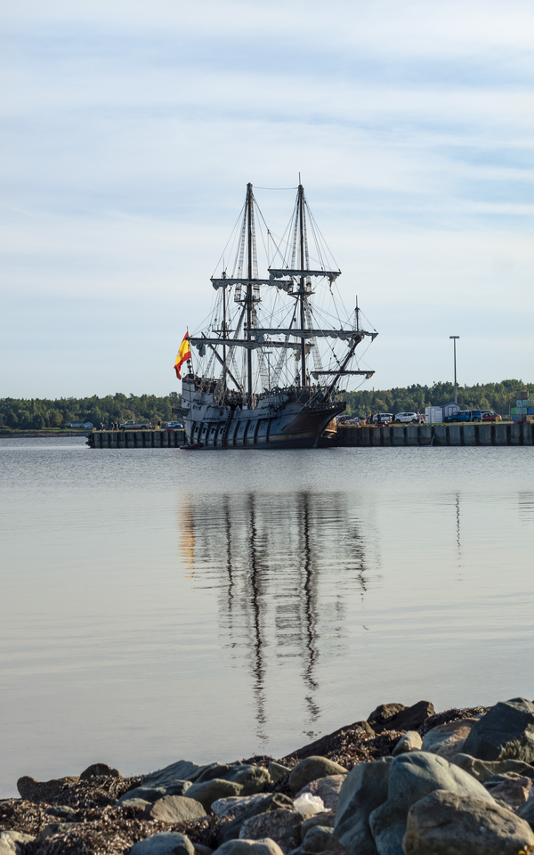 El Galeon tall ship from Spain Digital Download
