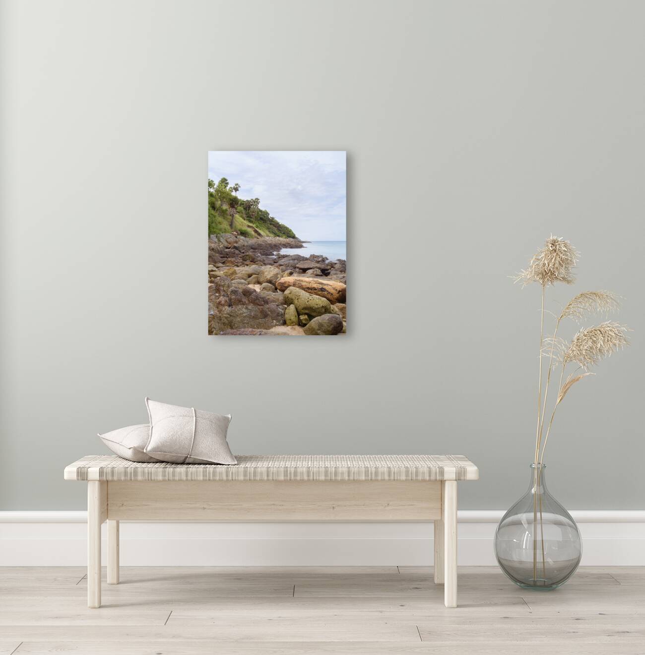 Ya-nui rock beach shore 2 Reproduction