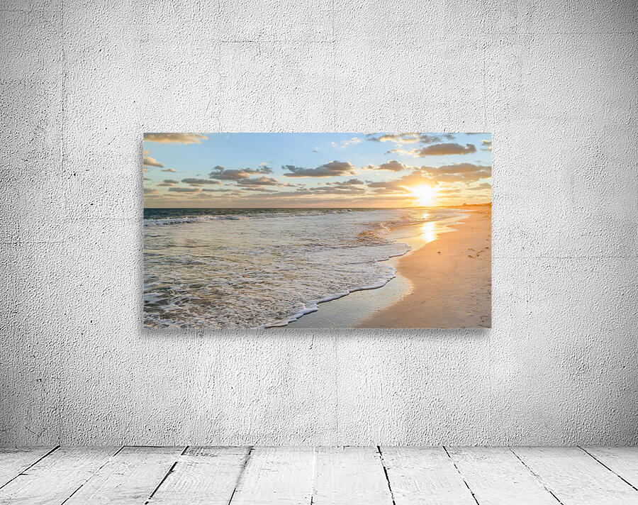 Cuban beach sunrise 3 Wall Preview