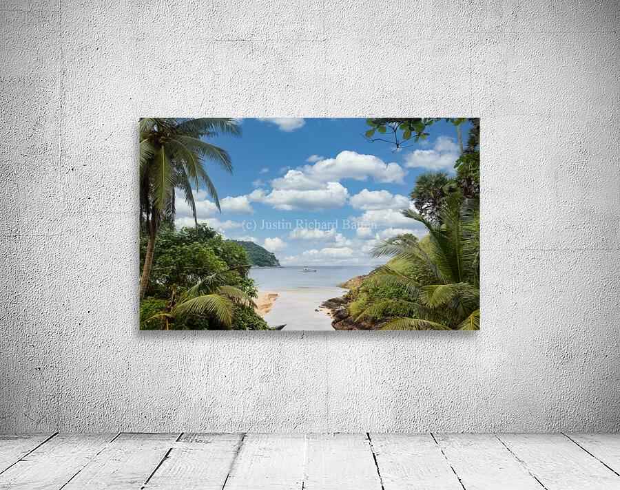 Ya-Nui beach lookout Wall Preview