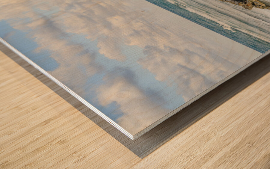 Cuban beach shipwreck Impression sur bois