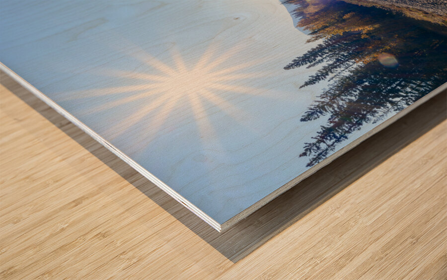 Banff Train Tracks with sun Impression sur bois