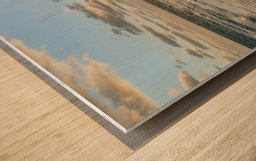 Cuban beach sunrise 2 Wood print