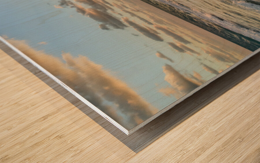 Cuban Beach at Sunrise Wood print