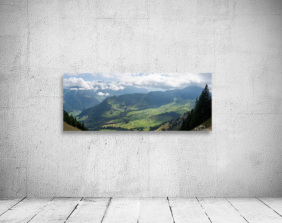 Swiss Valley Wall Preview