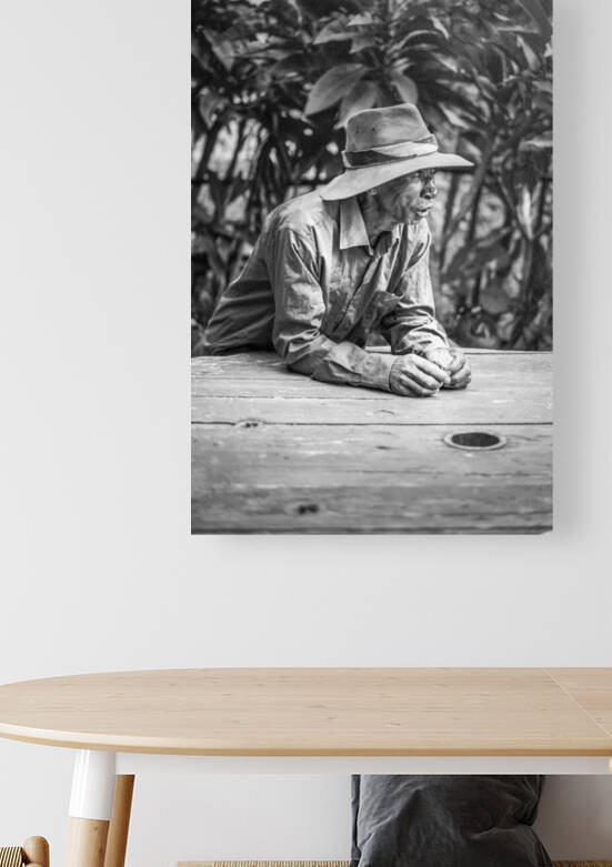 L homme au chapeau by Jean Guy Nakars