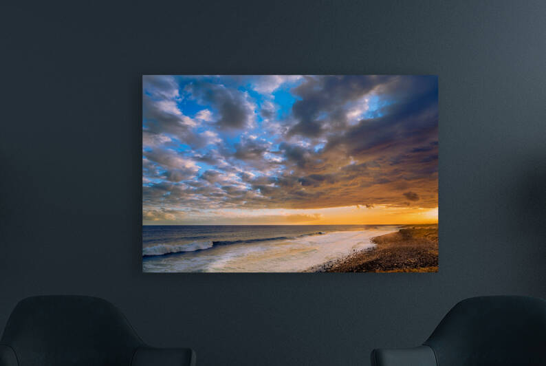 Front de mer Saint Pierre  by Jean Guy Nakars