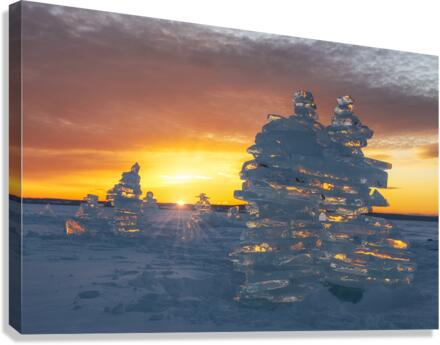 Icy Sunrise 2 Canvas Print