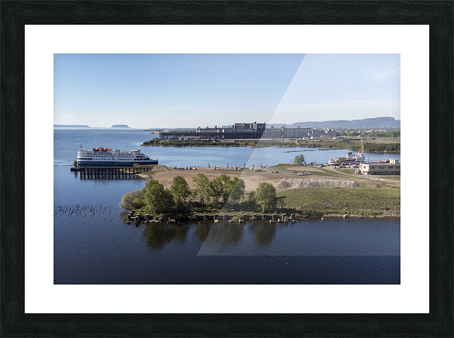 Ocean Navigator Docking Picture Frame print