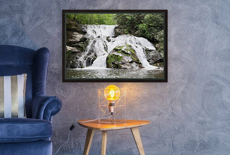 Falls on 19W Reproduction