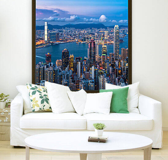 HONG KONG 31 by Tom Uhlenberg
