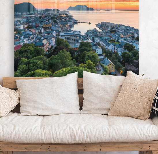 ÅLESUND 01  by Tom Uhlenberg