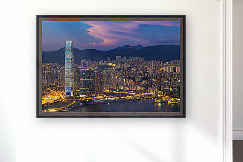 HONG KONG 26 by Tom Uhlenberg