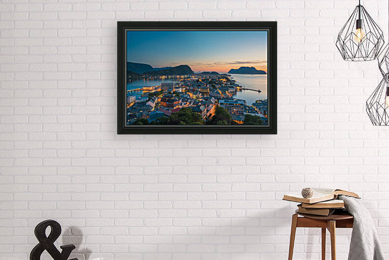 ALESUND 07 by Tom Uhlenberg