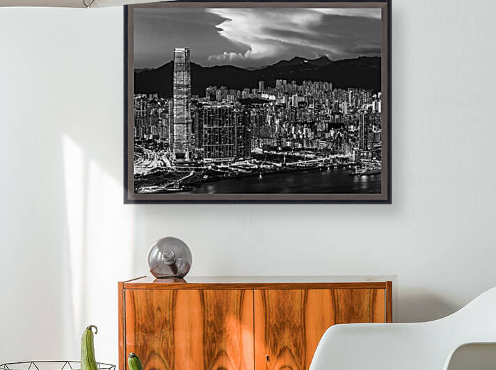 HONG KONG 38 by Tom Uhlenberg