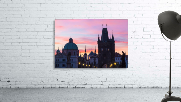 PRAGUE 12 Wall Preview