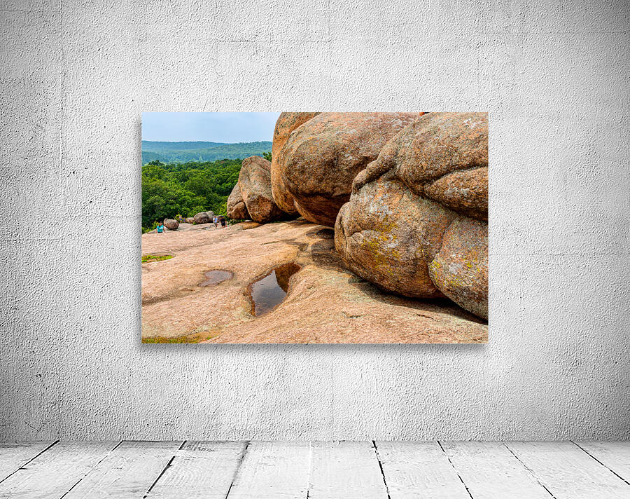 Hiking By Elephant Rocks Wall Preview