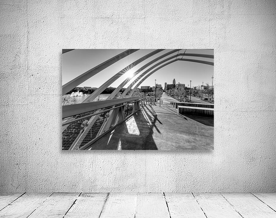 Omaha Farnam Pier Evening Sunburst Grayscale Wall Preview