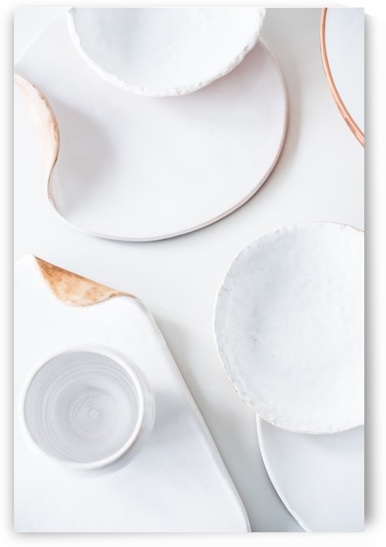 White ceramic by Daria Minaeva