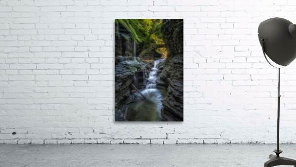 Rainbow Falls Wall Preview