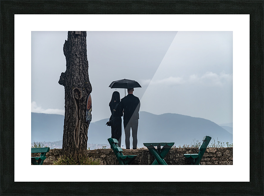 Couple under umbrella Picture Frame print