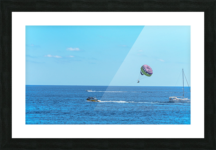 Parasailing Picture Frame print