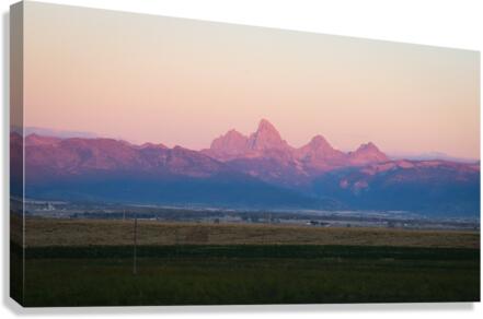 Mountains at dusk Canvas Print