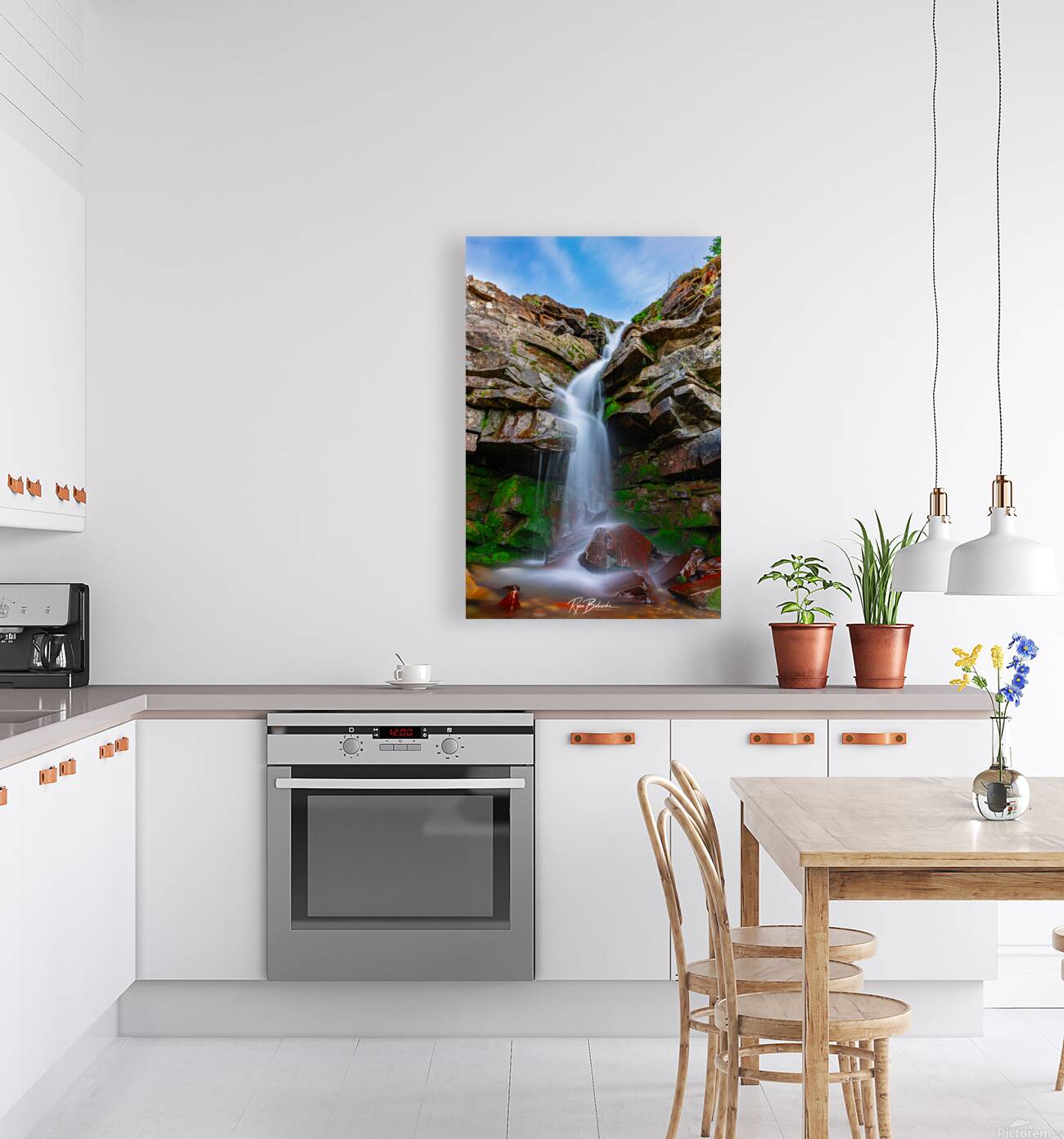 Natural Elegance Reproduction