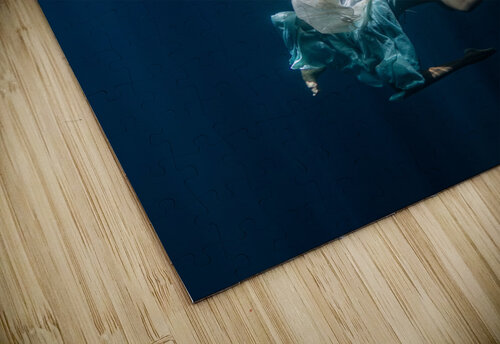 Suspended Sarah Teng puzzle