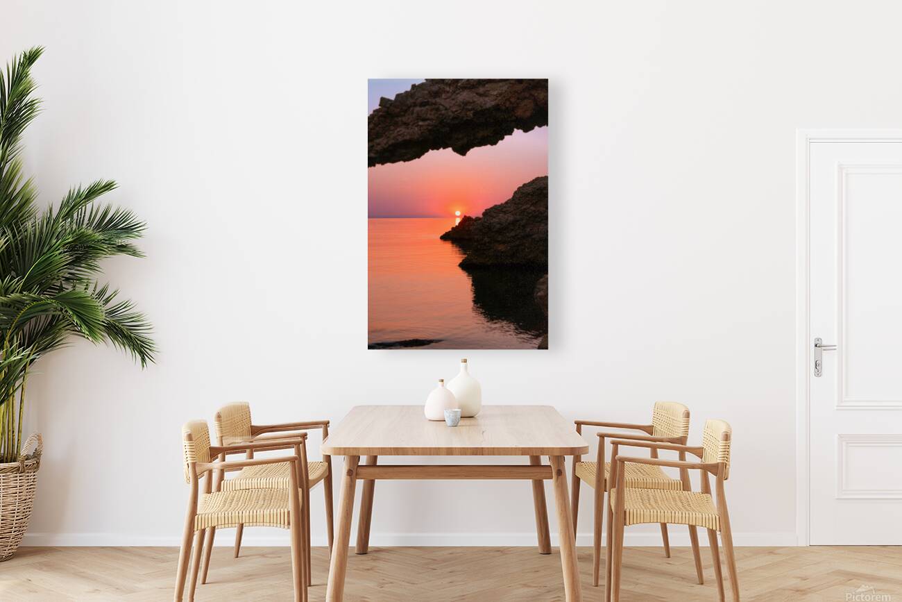 Rock Window  Reproduction