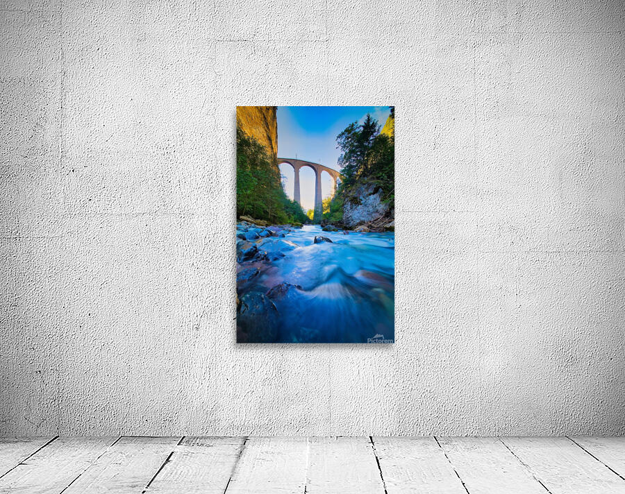 Viaduct Wall Preview