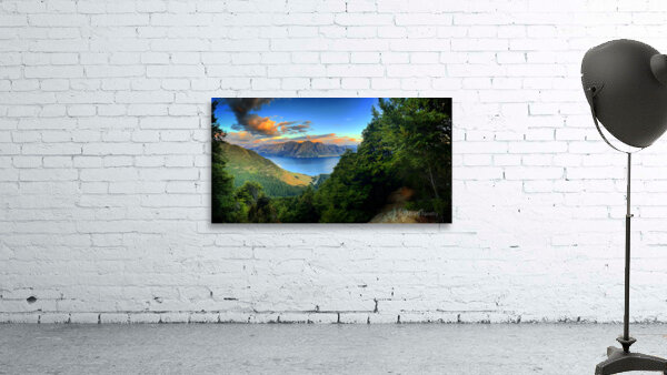 Peaking Through Wall Preview