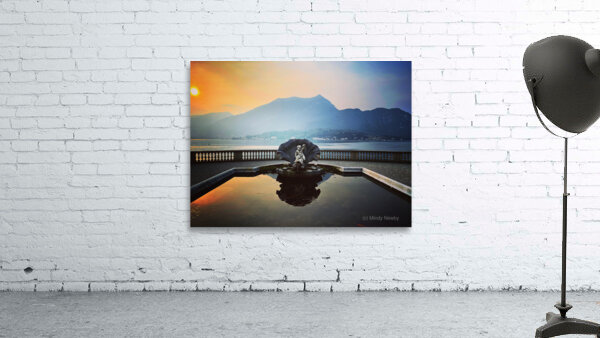 Bellagio Reflection Wall Preview