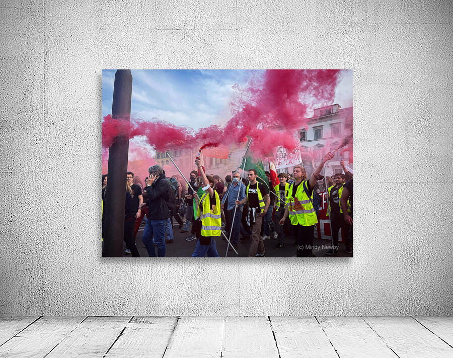 Protest Florence Wall Preview