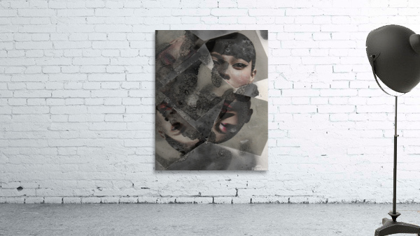 100498 Four One One Wall Preview