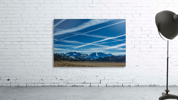 Mammoth Contrails Wall Preview