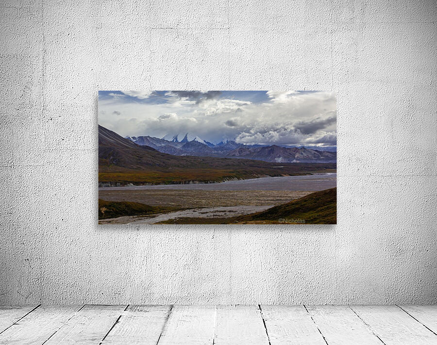 Alaska Mountainscape Wall Preview