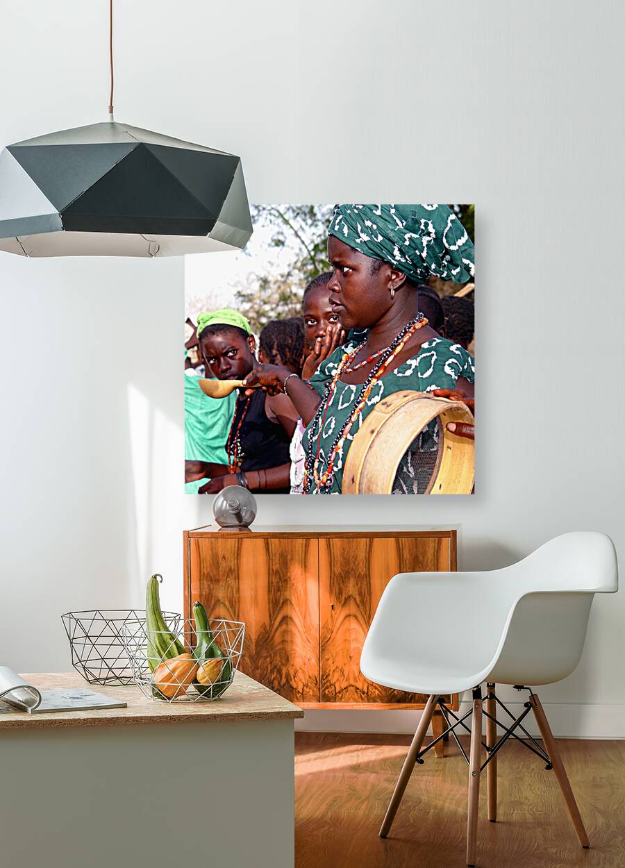 Waiting Eyes Reproduction