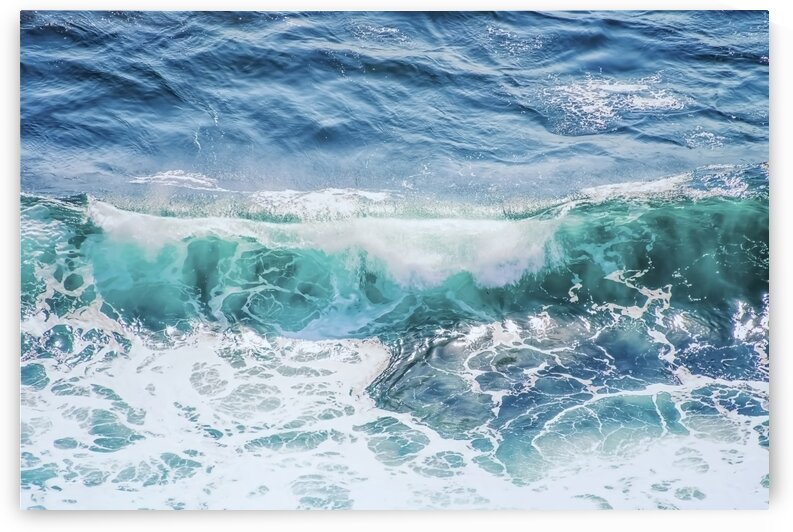 The wave by Manjik Pictures