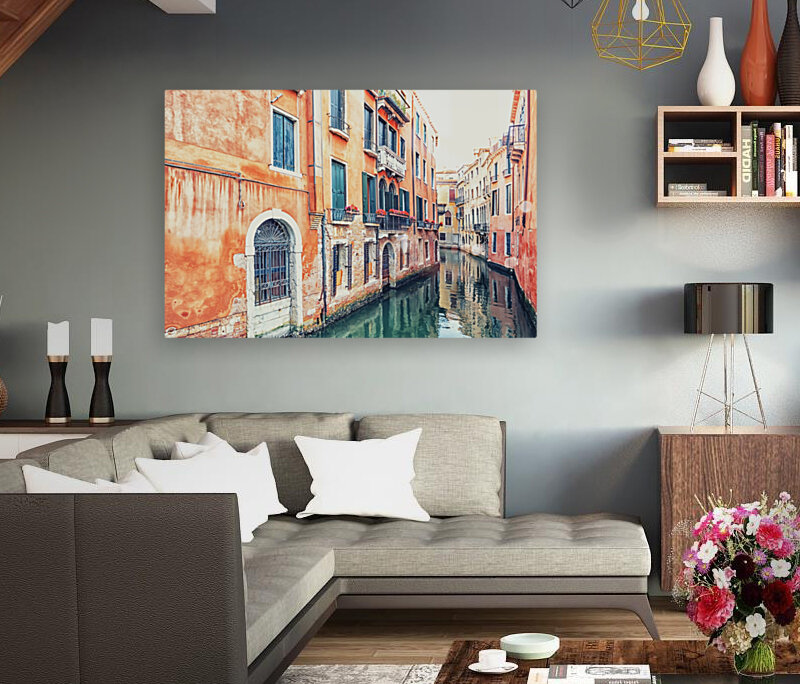 Secret Venice Reproduction