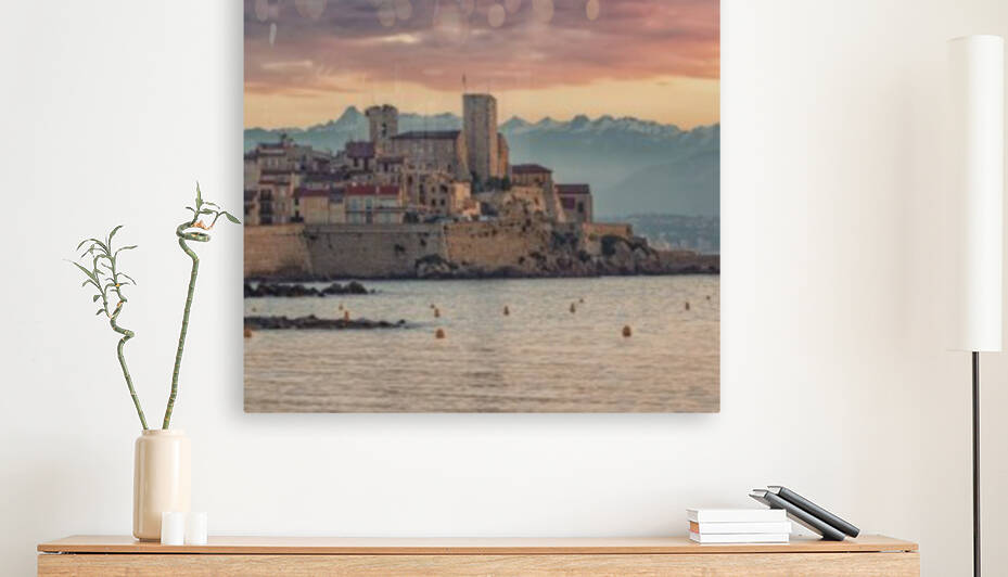 Antibes by Manjik Pictures