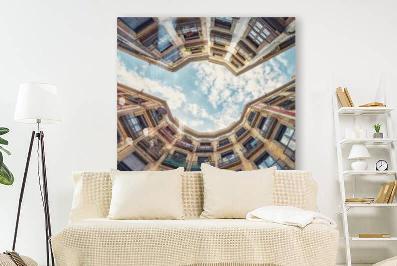 Barcelona street by Manjik Pictures