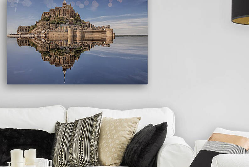 Mont-Saint-Michel  by Manjik Pictures