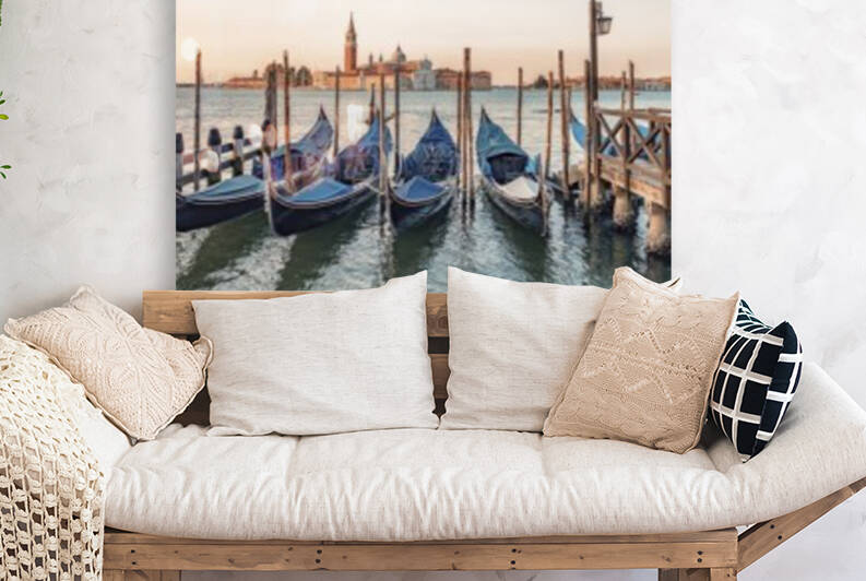 Gondolas Reproduction